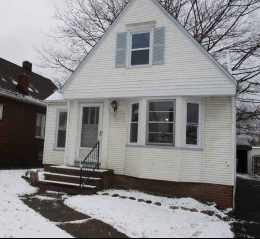 69,000/ Rent Ready 4BR on West 103 (West Blvd)BiggerPockets