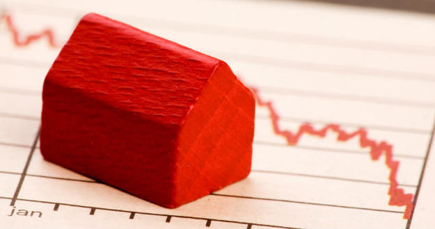 How to Avoid Getting Pummeled at the Top of the Real Estate Cycle housing-market