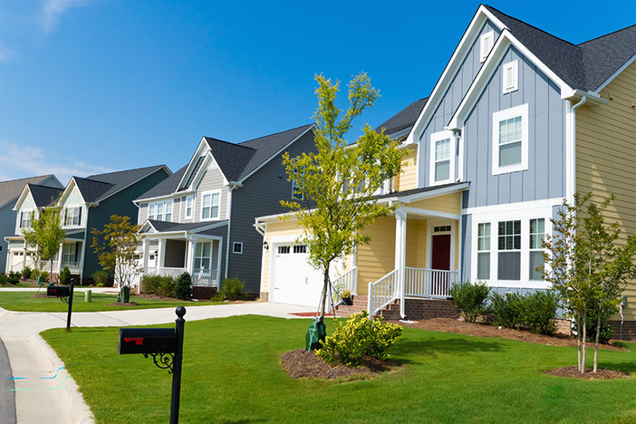 Sell Your House Faster With These Curb Appeal Tips Street of residential houses