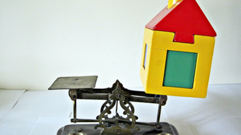 How to Determine Value on a Property By Adjusting Values on Comps Adjustments