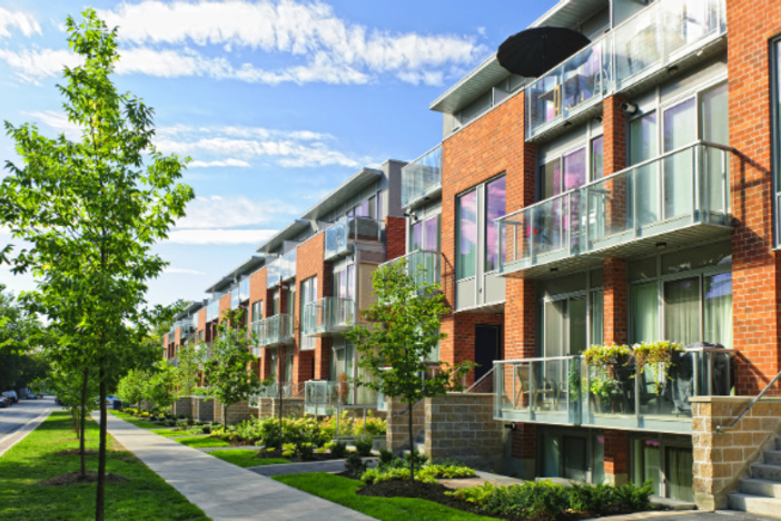 How to Use Crowdfunding to Finance Your Commercial Real Estate Use Crowdfunding to Finance Your Commercial Real Estate