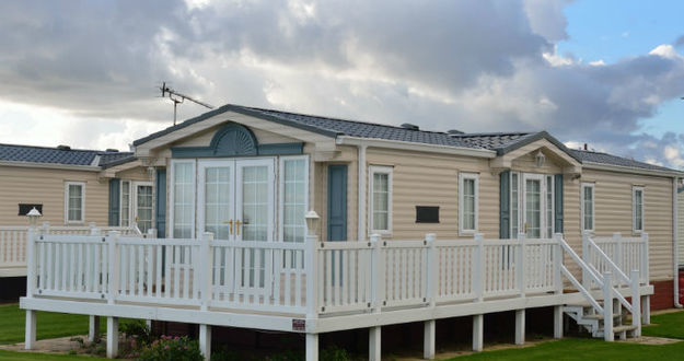 What are the Differences Between Manufactured, Modular, and Mobiles Homes? Mobile Home Modular Home Manufactured Home