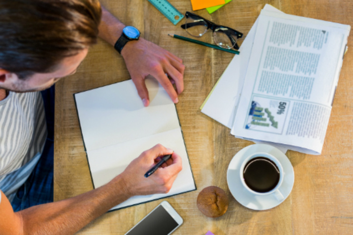 How to Set Short, Mid & Long-Term Goals on Your Quest for Financial Freedom short-sale